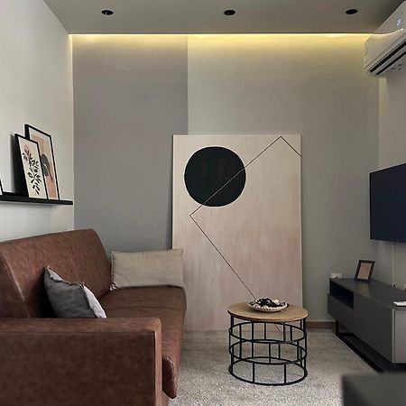 Comfy Den By Cozy Stories Apartment Alexandroupoli Bagian luar foto