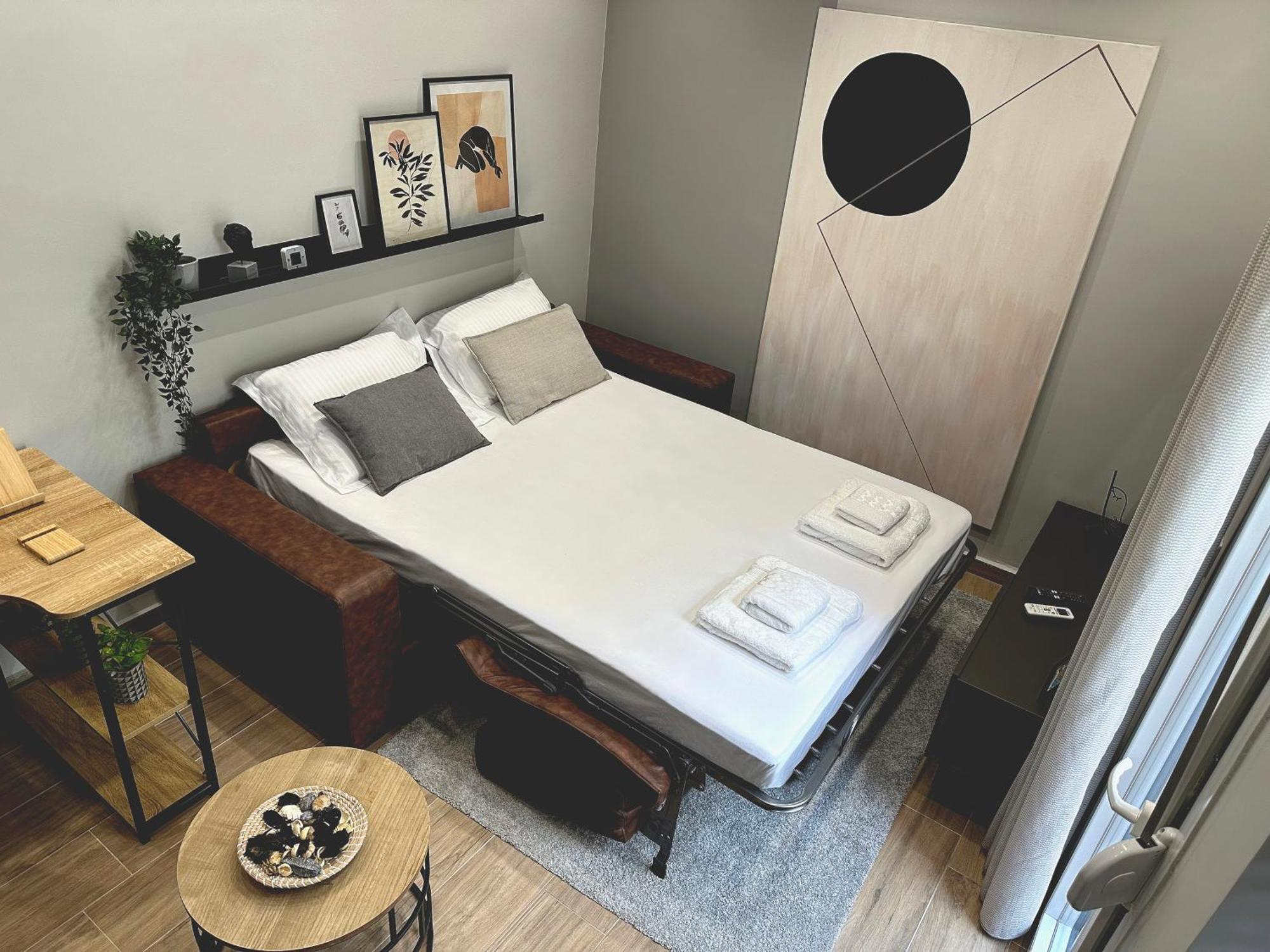 Comfy Den By Cozy Stories Apartment Alexandroupoli Bagian luar foto